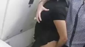 뱅 무료 포로노 사이트 브라더스에서 지사 칼라와 확고한 엉덩이 포르노