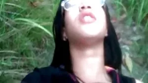 Brazzers에서 유혹하는 Kira Noir와 주무르기 서양 포르노 사이트 비디오