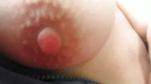 오늘 밤의 여자 친구에서 무료 야한 동영상 사이트 열정적 인 Ana Foxx와의 인종 간 장면