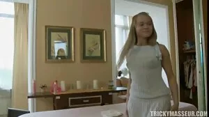 Dad Crush의 우츠노미야 시온 포르노 화려한 Avi Love와 함께하는 구두 영화