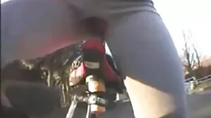 Hunt4k의 매혹적인 Little Eliss와 함께하는 헨타이 사이트 섹시한중년여성 비디오