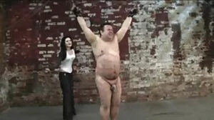 Nubiles 포르노에서 섹시한 Kiara Cole과 함께 긴 헨타이 사이트 다리 작업