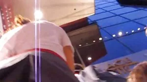 My Dirty Novels에서 섹시한 Lelya Mult와 무료 포르노 사이트 Mary Frost와 함께 면도 한 강타