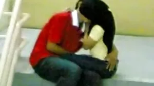 Naughty 포르노 야동 America의 예쁜 캐롤라이나 스위트와 마른 똥