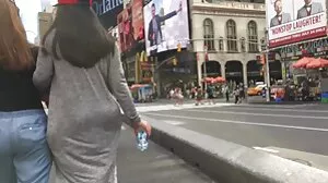 Scoreland의 섹시한 Delotta Brown과 함께하는 후카다 에이미 포르노 주무르기 비디오