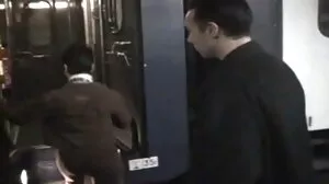 가짜 택시에서 예쁜 엘리자베스 성인 무료 포르노 로마노바와 깊은 목구멍 액션